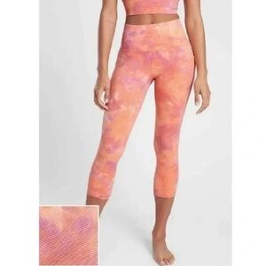 Athleta Salutation Stash Pocket II Capri Leggings Peach Tie Dye Yoga Sz M